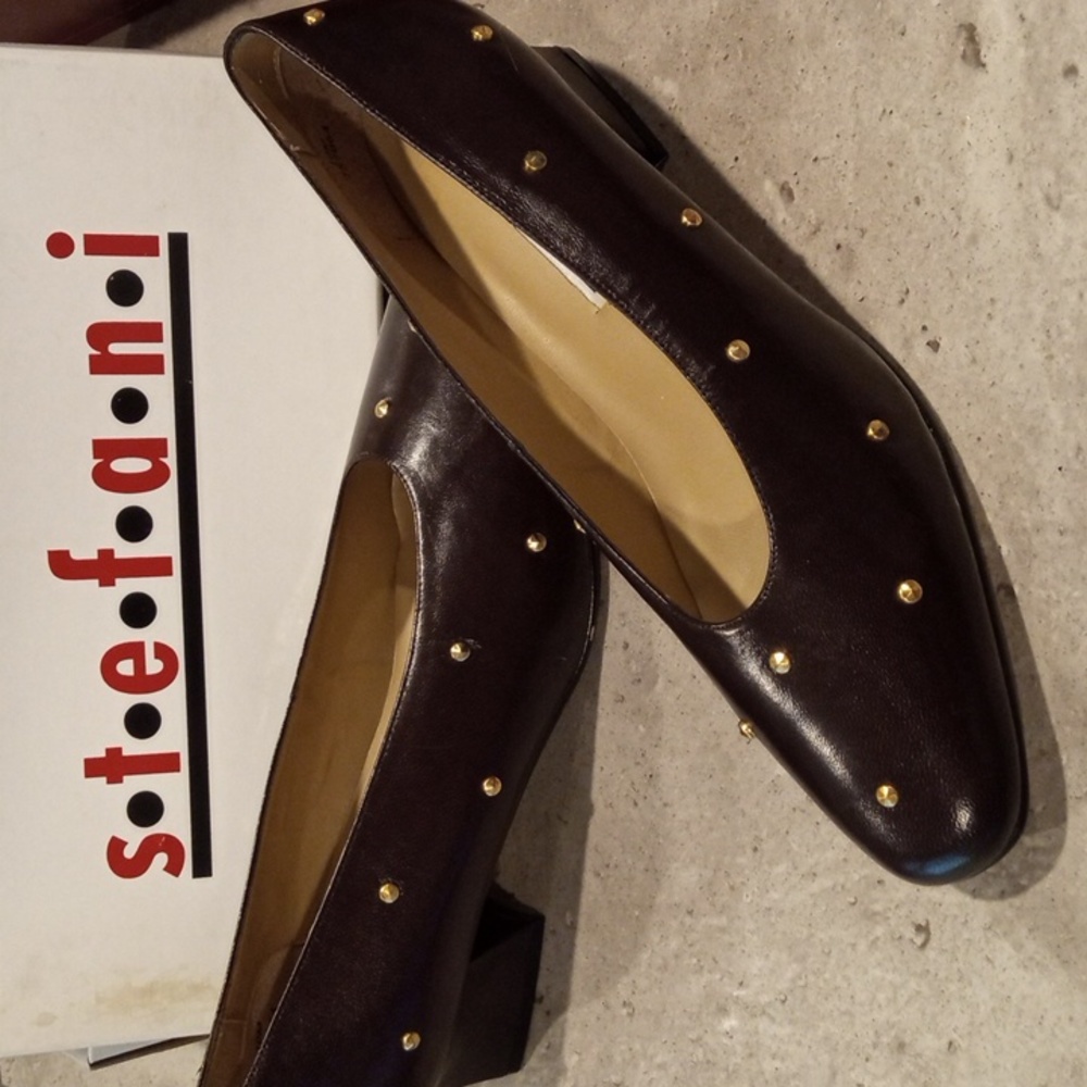 Stefani Women's Heels Size 10 Brown/Gold studs